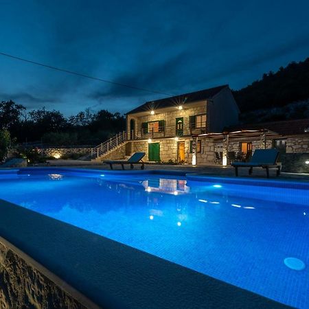 Villa Zuza Bristivica Eksteriør bilde