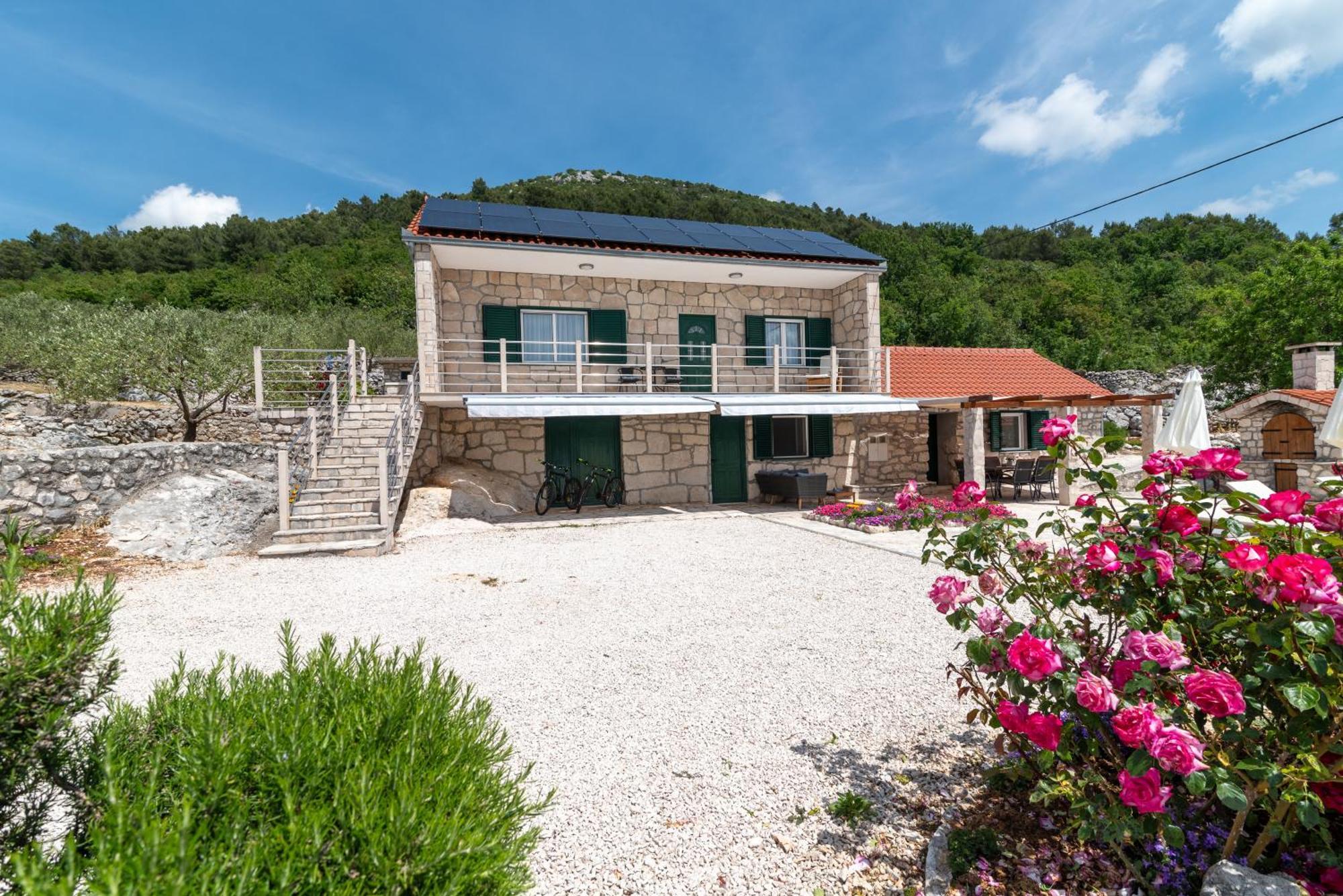 Villa Zuza Bristivica Eksteriør bilde