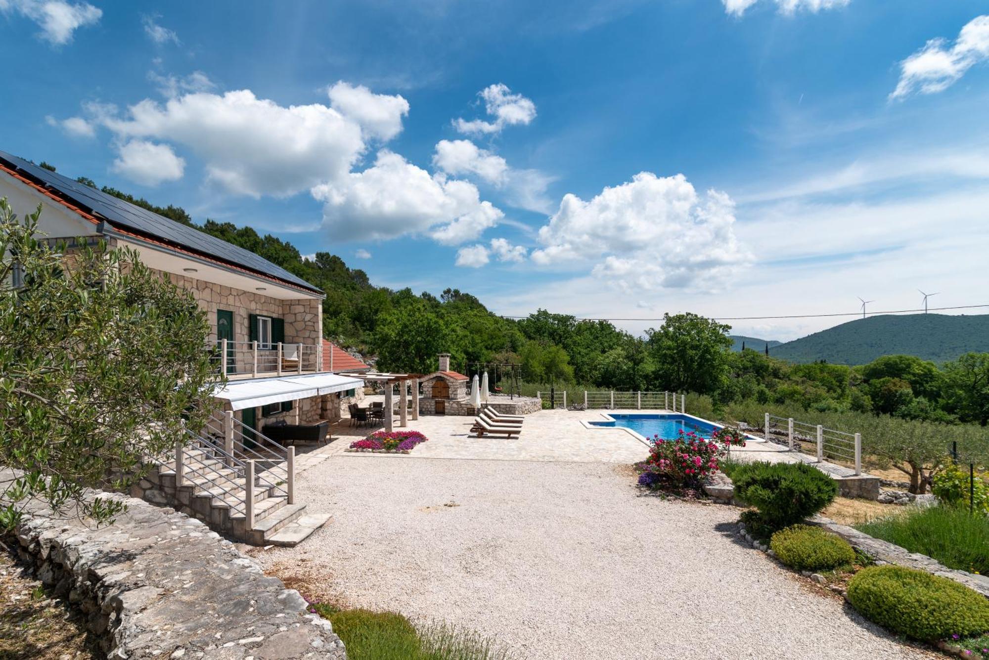 Villa Zuza Bristivica Eksteriør bilde