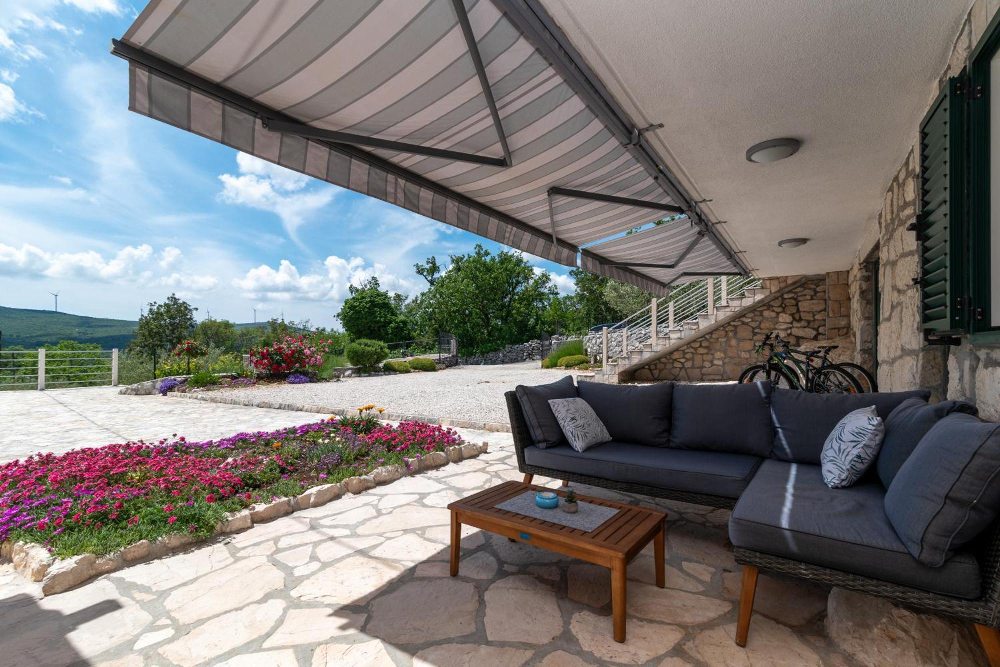 Villa Zuza Bristivica Eksteriør bilde