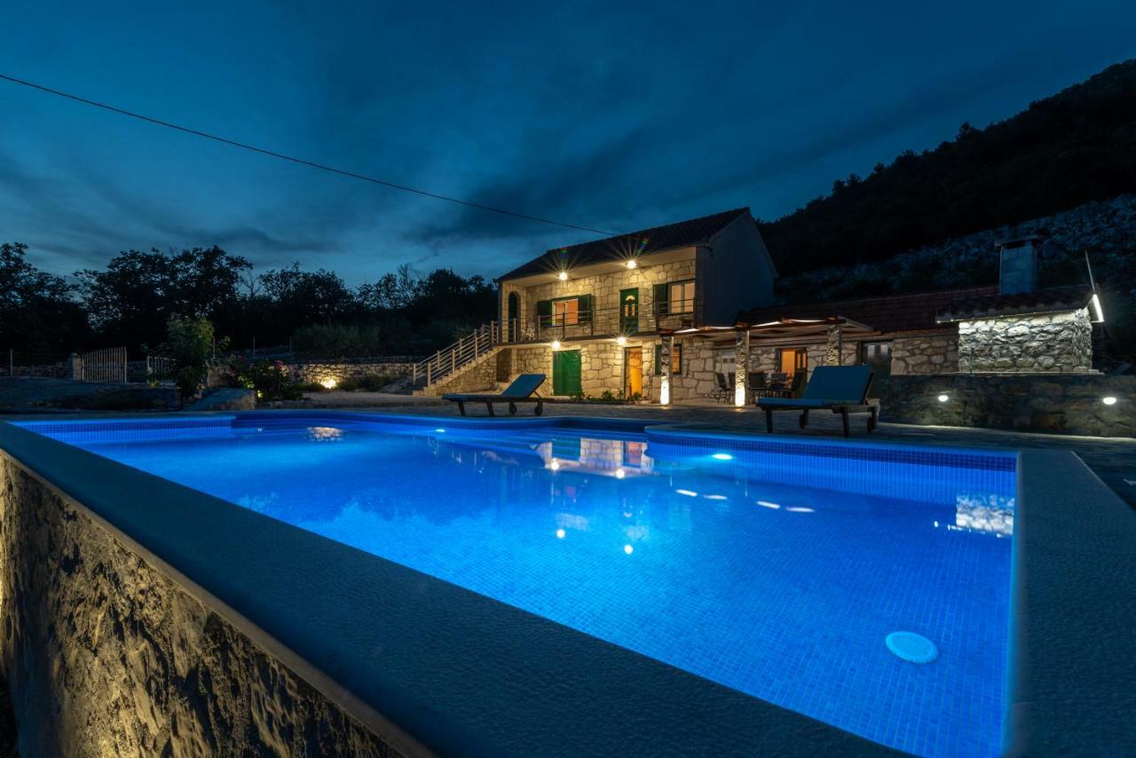 Villa Zuza Bristivica Eksteriør bilde