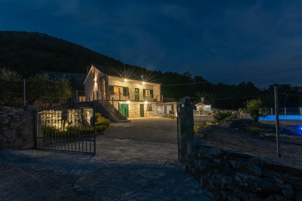 Villa Zuza Bristivica Eksteriør bilde