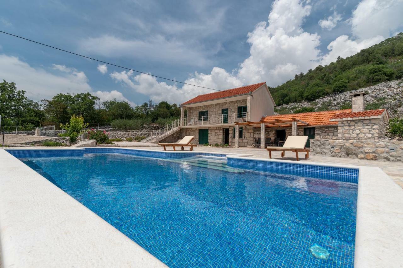 Villa Zuza Bristivica Eksteriør bilde