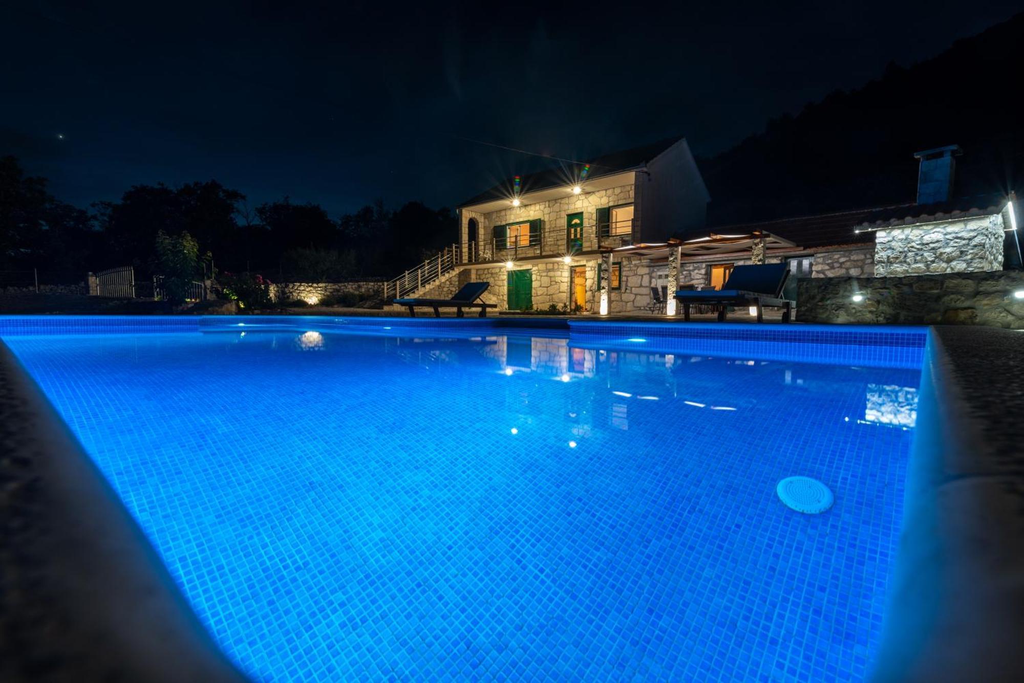 Villa Zuza Bristivica Eksteriør bilde